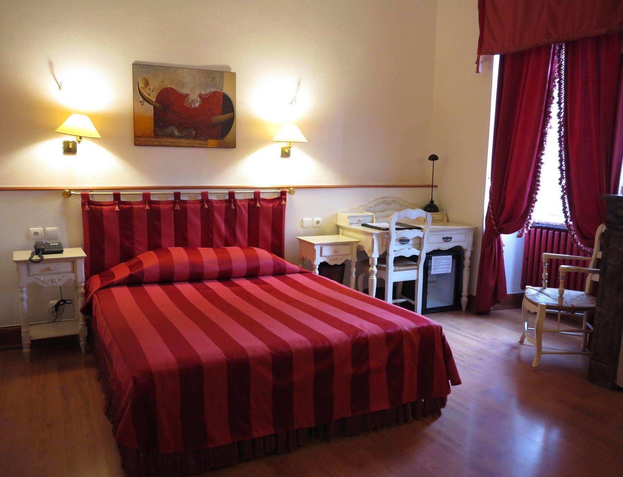 לימו Hotel Moderne Et Pigeon מראה חיצוני תמונה